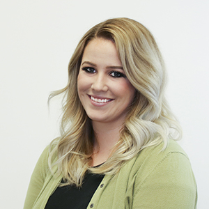 Shannon Denecke
